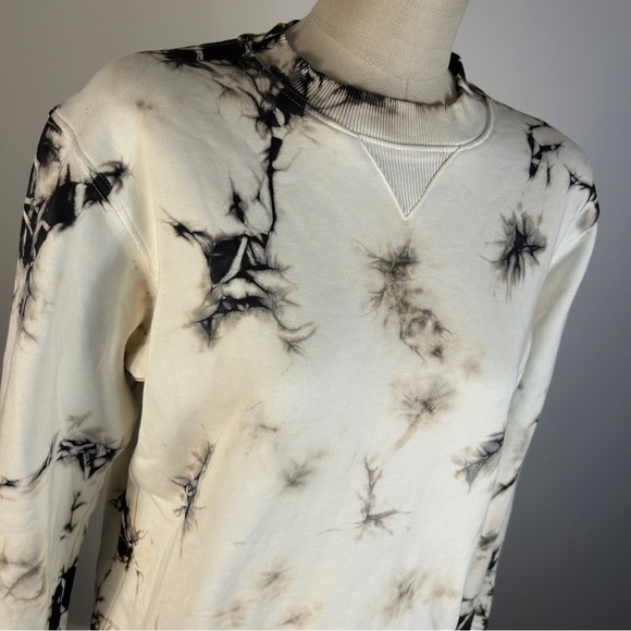 ❤️ Umbro Black and Cream Crewneck Sweater XS - Picture 4 of 11